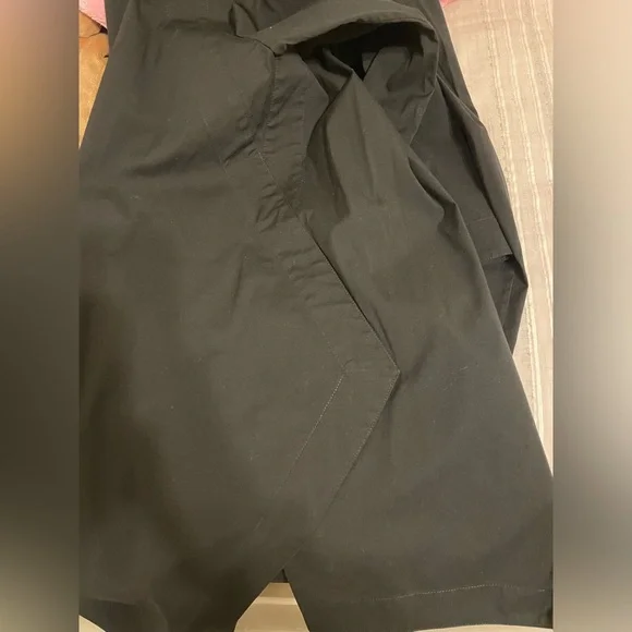 Lafayette 148 Classic Cotton Button Blouse in Black - Picture 7 of 7